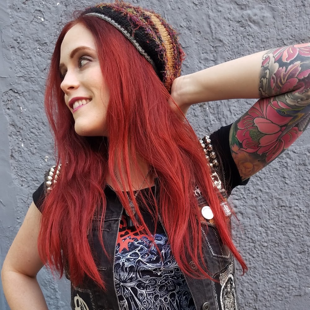 Meet your Posher, Sari